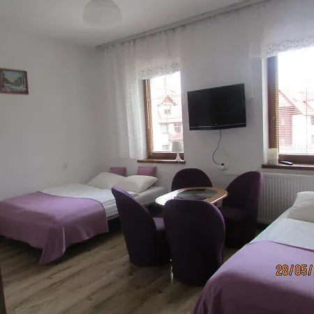 Velde Homestay *